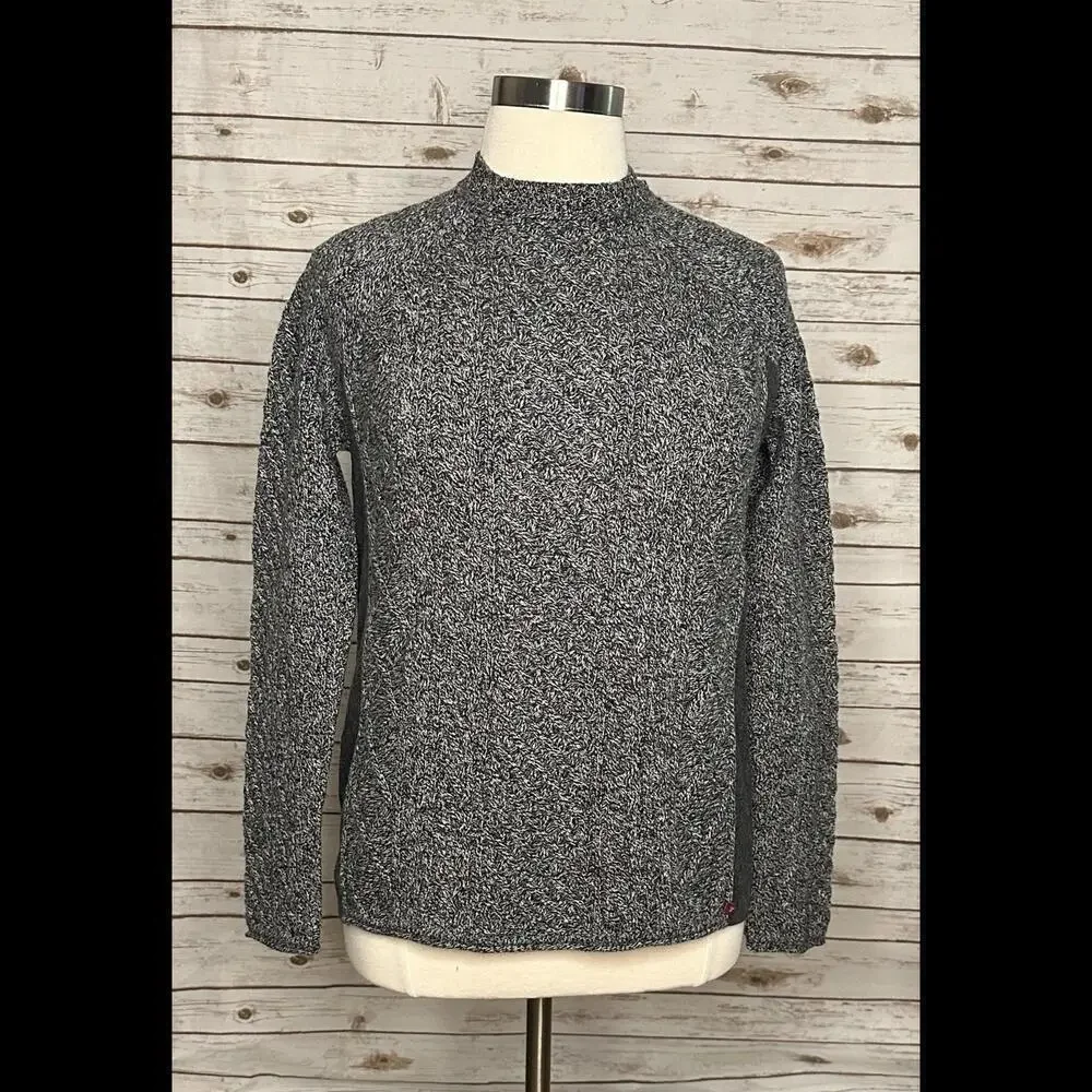 Banana Republic merino extra fine wool cable-knit fisherman sweater Size Large